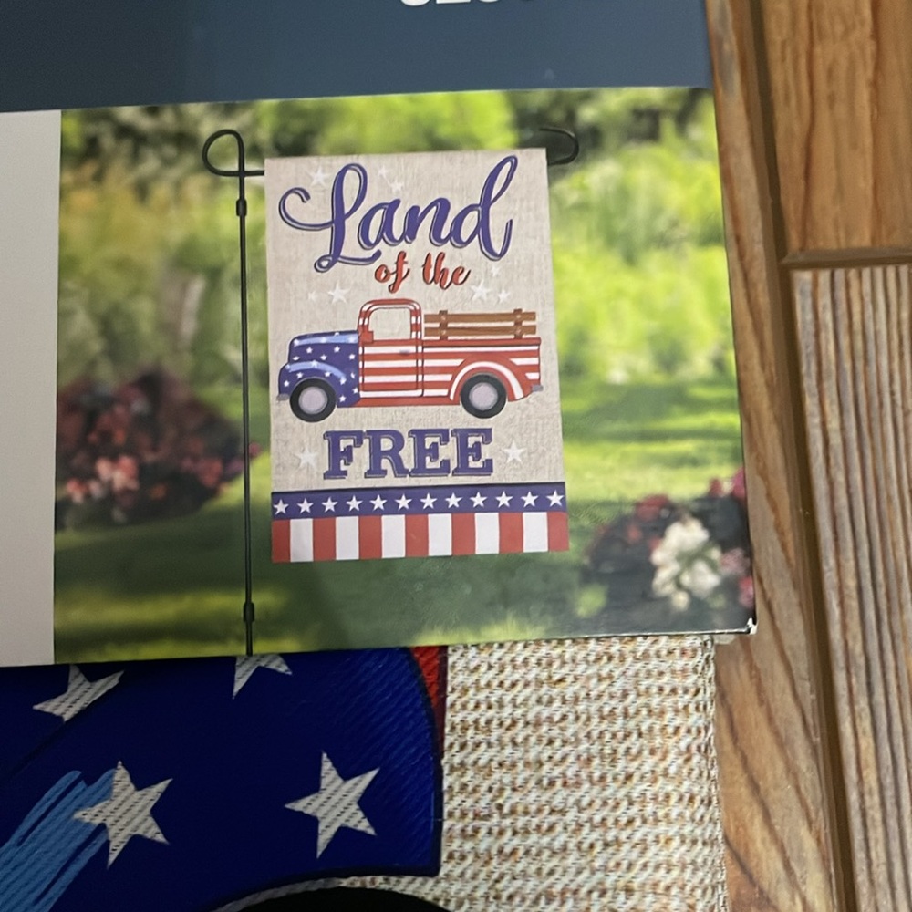 2 Garden Flags Bundle